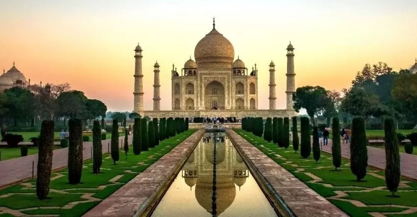 Índia e Dubai - Até Novembro de 2025